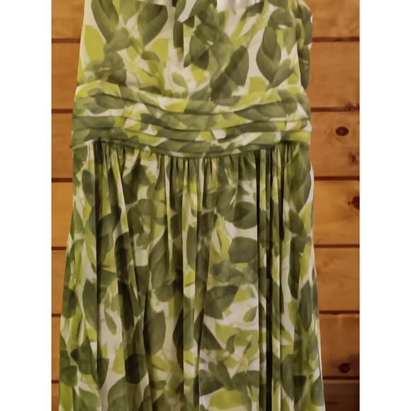 Vince Camuto Leaf Patterned size 12 Halter Dress - Picture 4 of 7